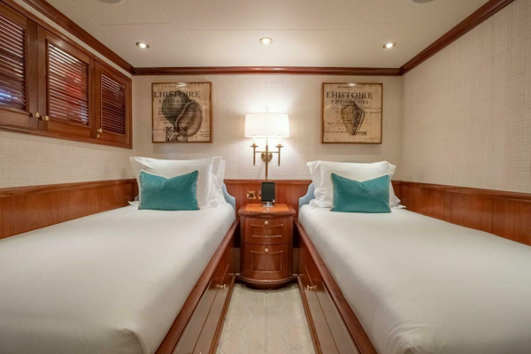 Richmond Yachts 2004-MISS STEPHANIE Norman Point-Bahamas-Lower Deck Port Forward Twin Stateroom-4556273
