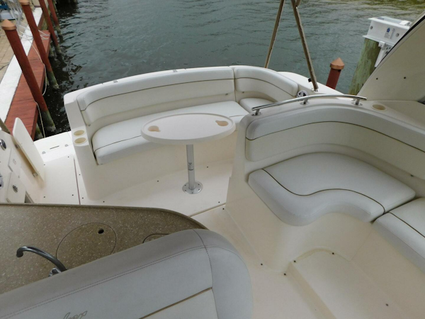 Rinker-Fiesta Vee 320 2006 -Merritt Island-Florida-United States-4202290