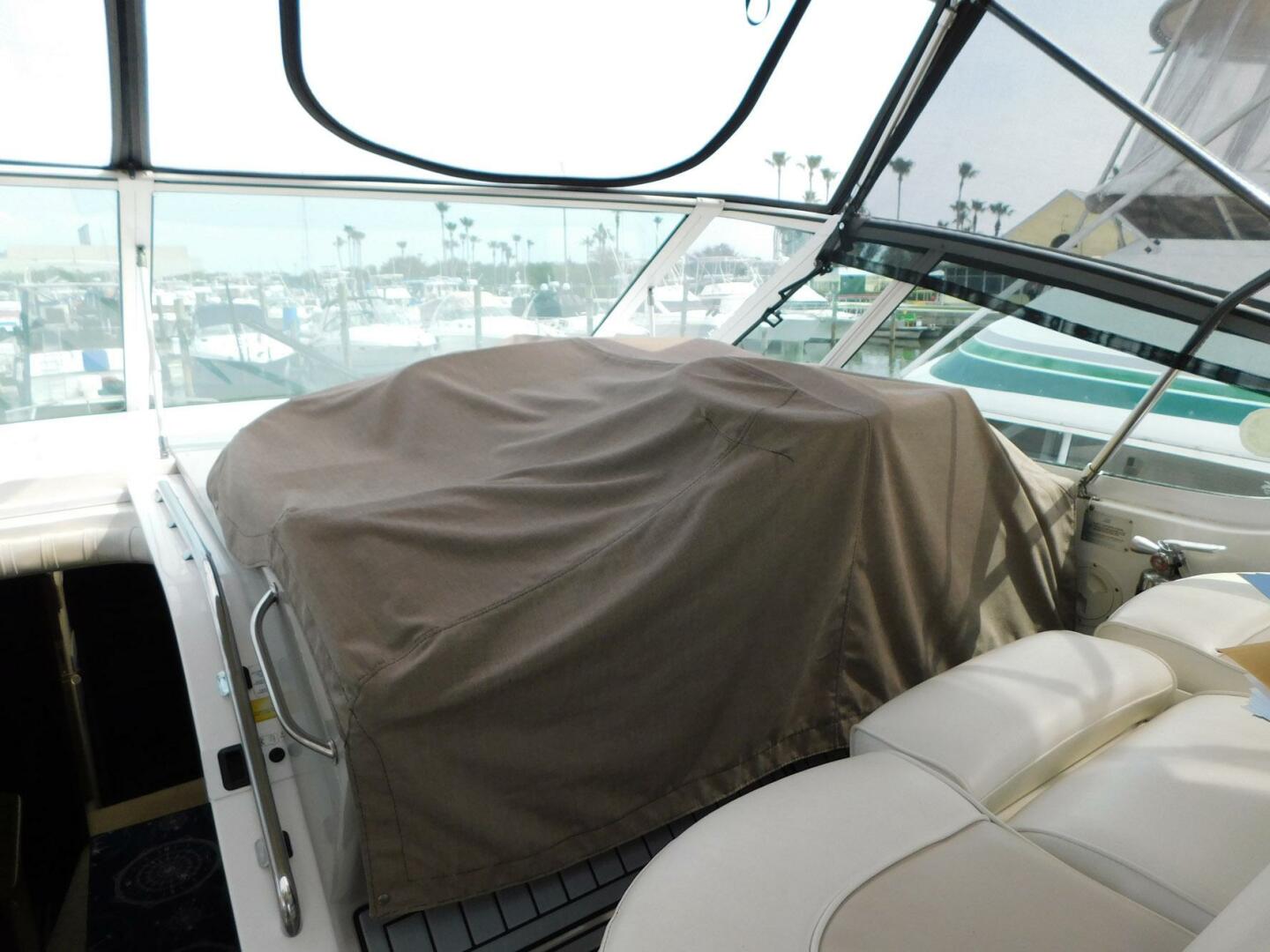 Cruisers Yachts-4450 Express Motoryacht 2001-Akua Makana Merritt Island-Florida-United States-4210648 | Thumbnail