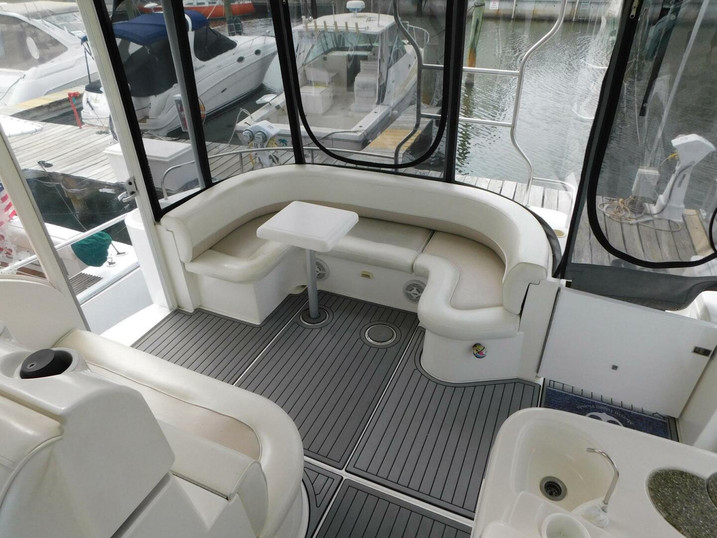 Cruisers Yachts-4450 Express Motoryacht 2001-Akua Makana Merritt Island-Florida-United States-4210658 | Thumbnail