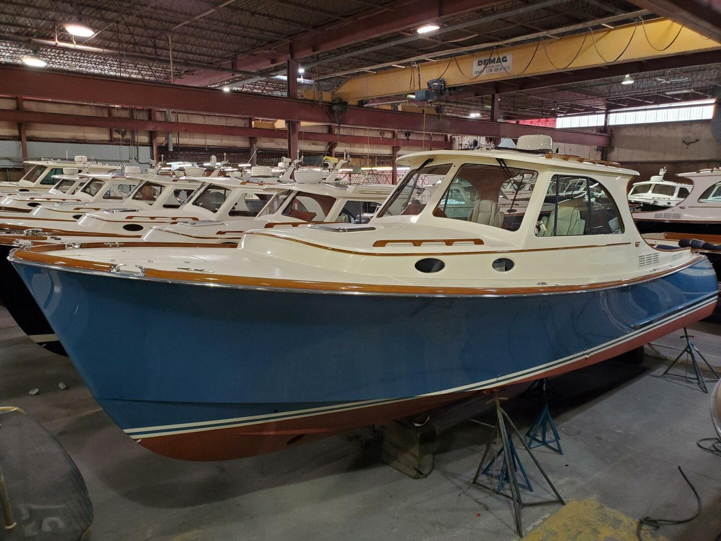 Hinckley-37 Picnic Boat MK III 2018-Cisco Portsmouth-Rhode Island-United States-4237335 | Thumbnail