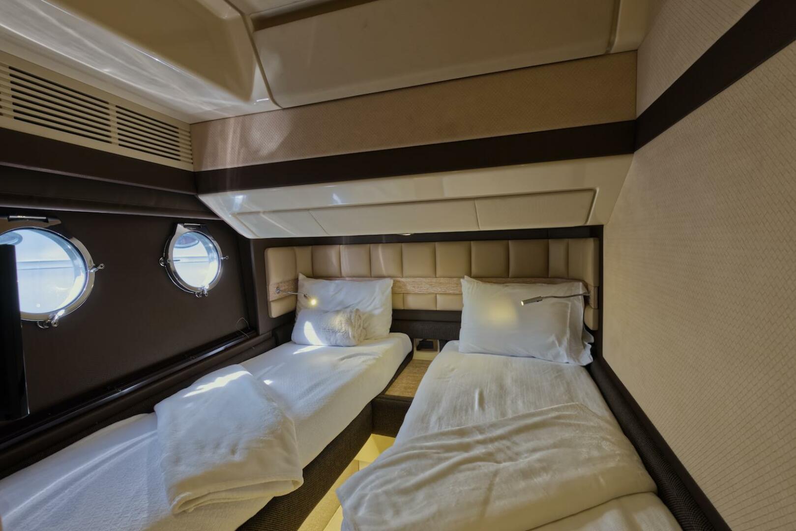 Azimut-64 Flybridge 2015-Neena Lighthouse Point-Florida-United States-4223843 | Thumbnail