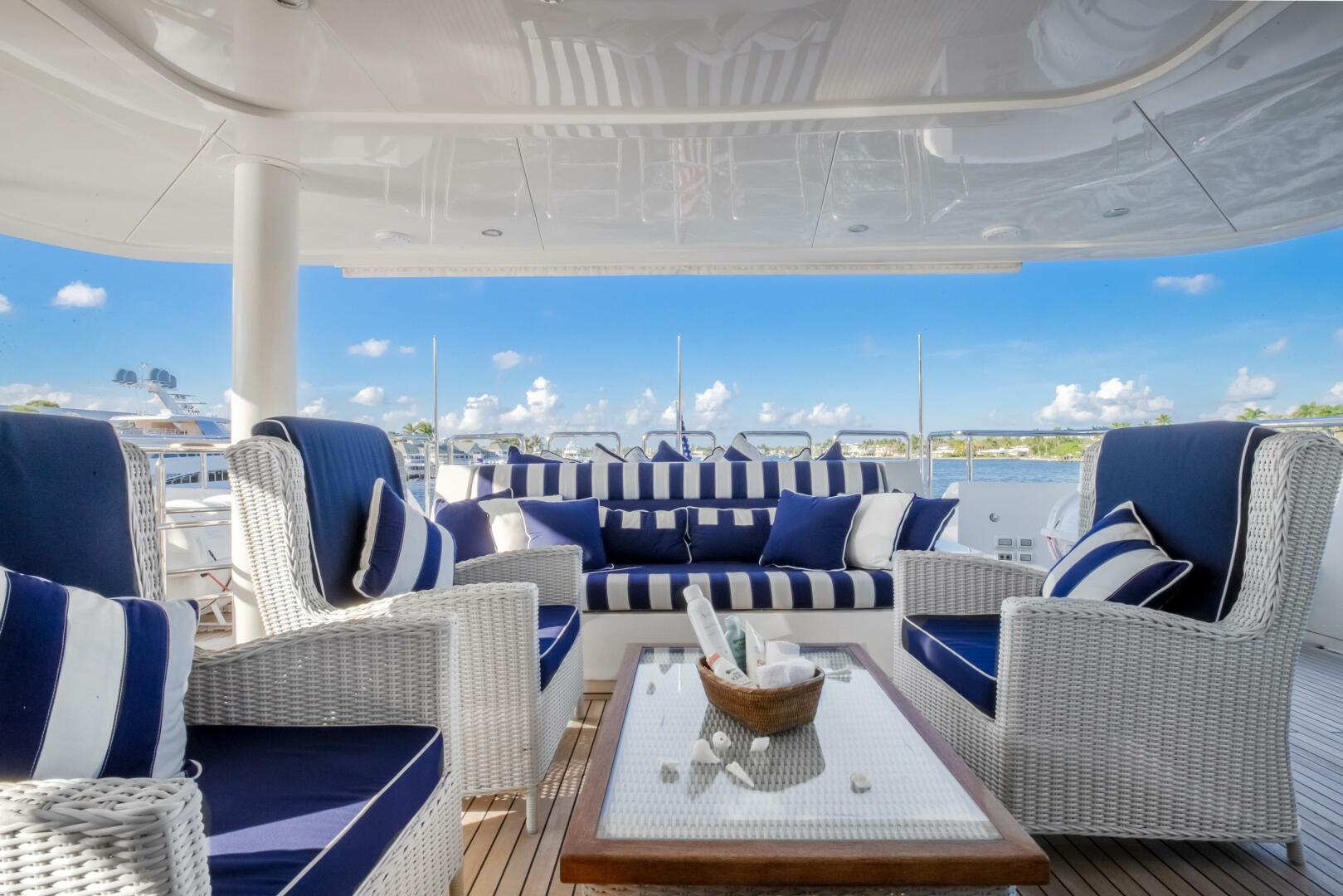 Horizon-Model Tri-Deck 2009-STATUS QUO Fort lauderdale-Florida-United States-4230534 | Thumbnail
