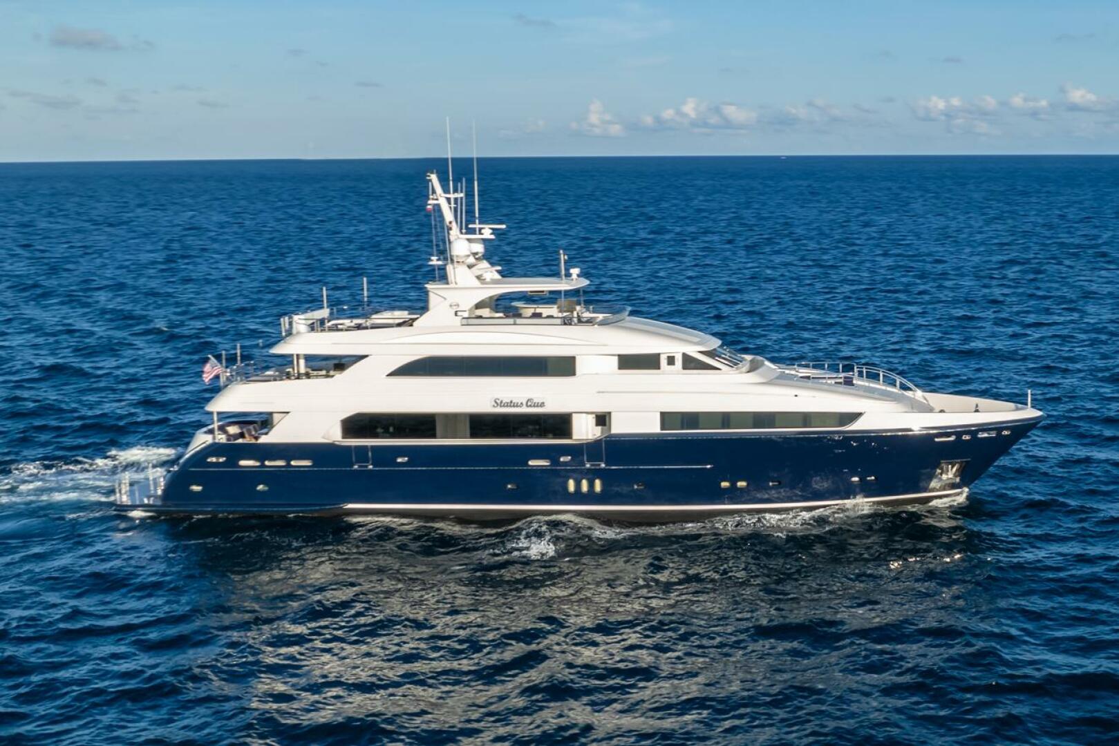 Horizon-Model Tri-Deck 2009-STATUS QUO Fort lauderdale-Florida-United States-4230498 | Thumbnail