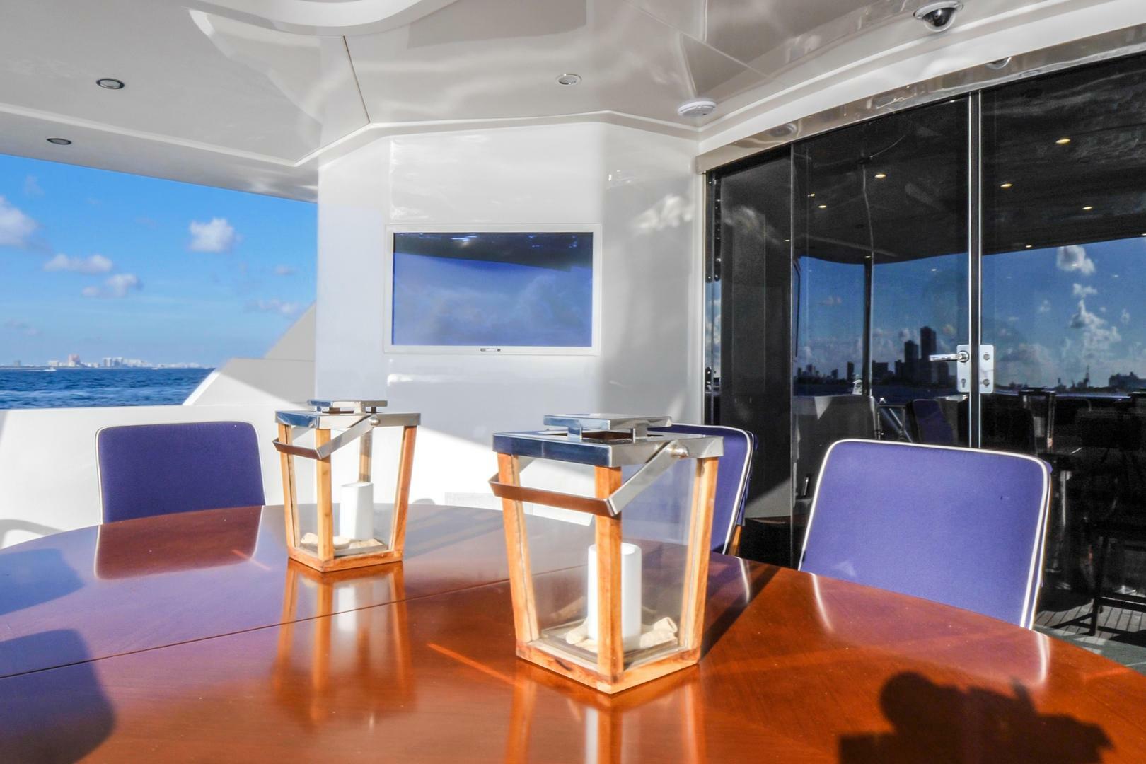 Horizon-Model Tri-Deck 2009-STATUS QUO Fort lauderdale-Florida-United States-4372638 | Thumbnail
