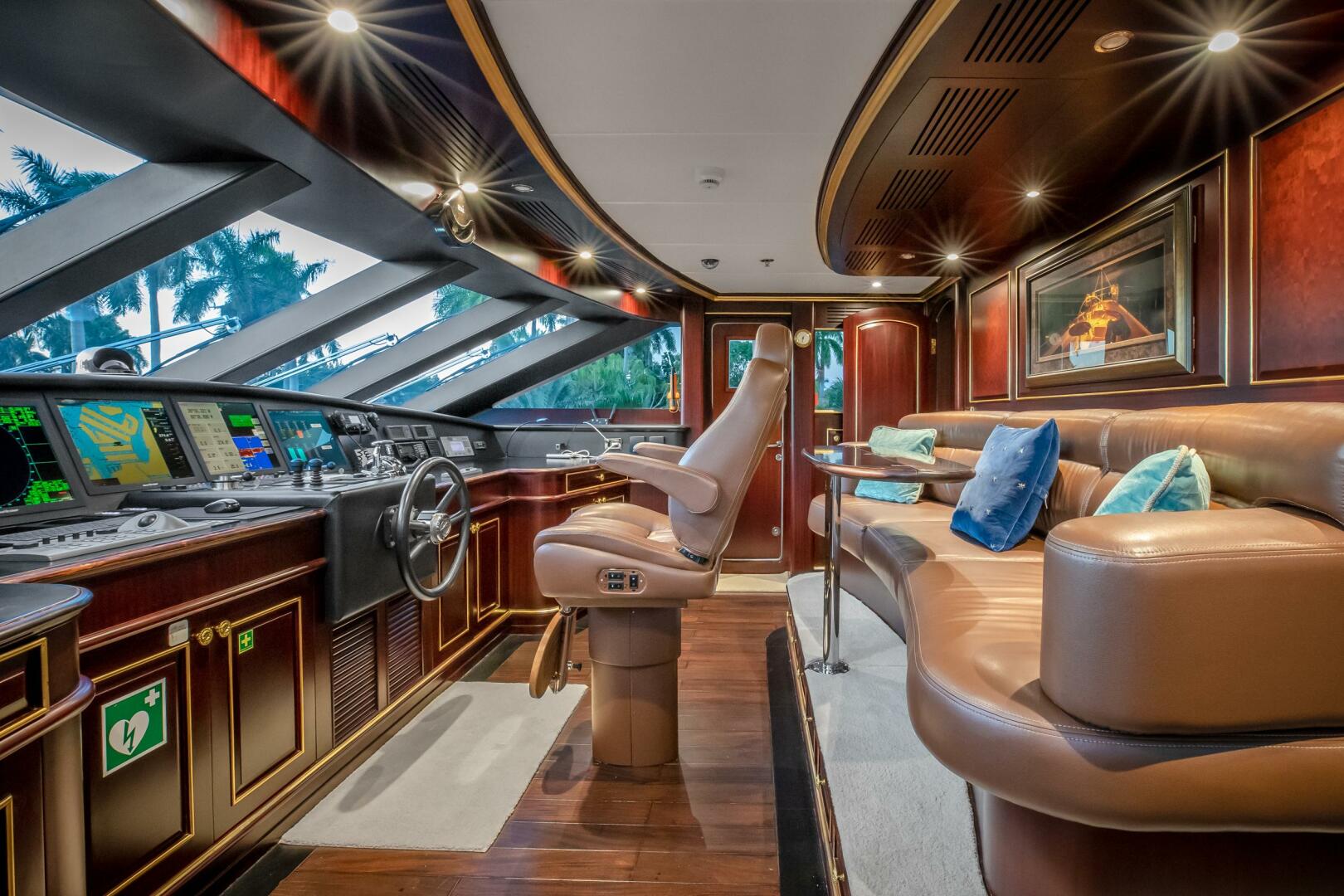 Horizon-Model Tri-Deck 2009-STATUS QUO Fort lauderdale-Florida-United States-4230525 | Thumbnail