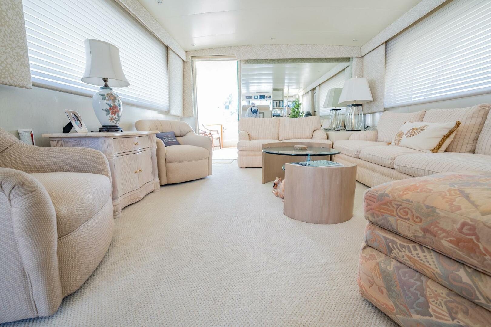 Hatteras-Cockpit Motor Yacht 1988-Glenmark lV Vero Beach-Florida-United States-4232988 | Thumbnail