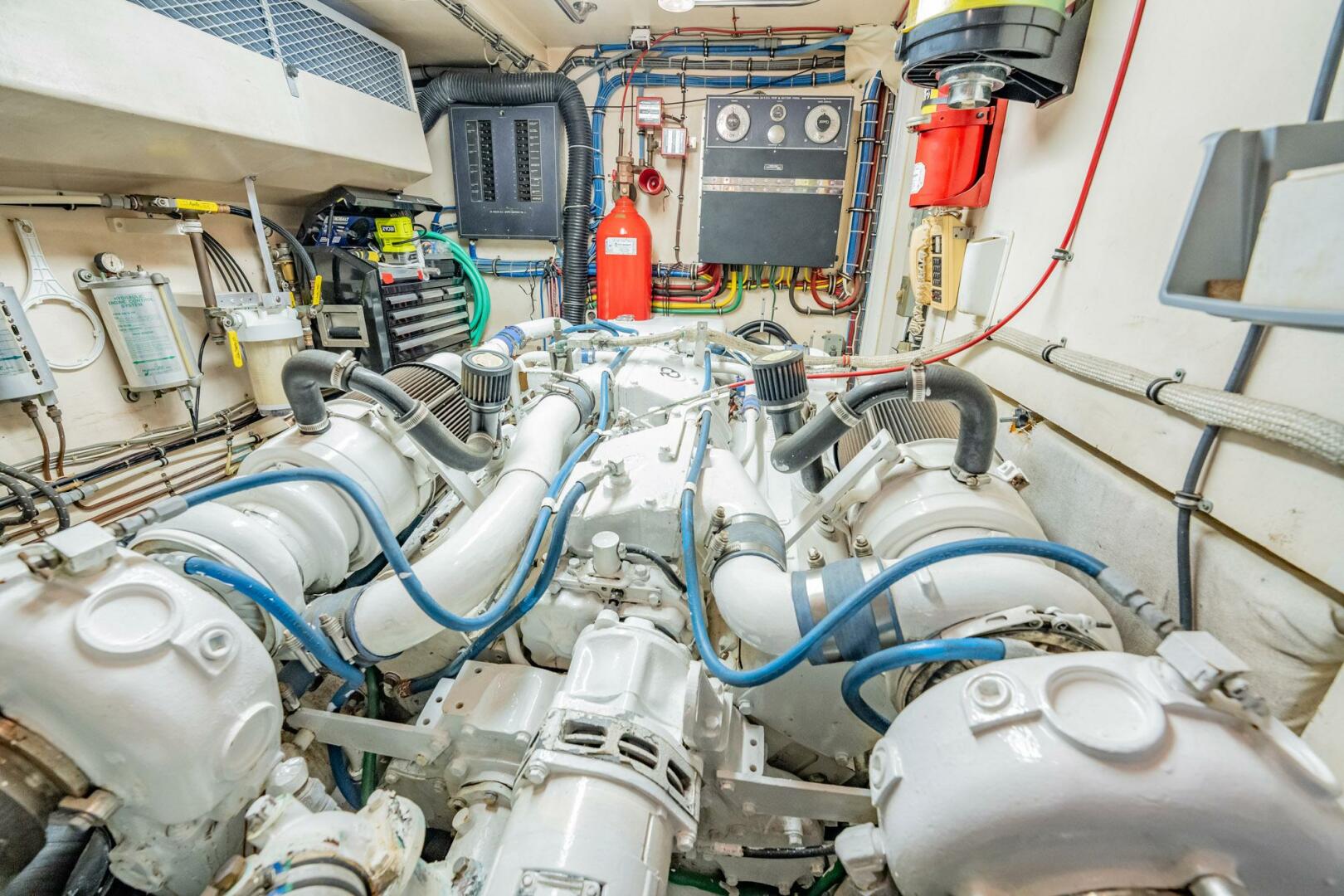 Hatteras-Cockpit Motor Yacht 1988-Glenmark lV Vero Beach-Florida-United States-4233068 | Thumbnail