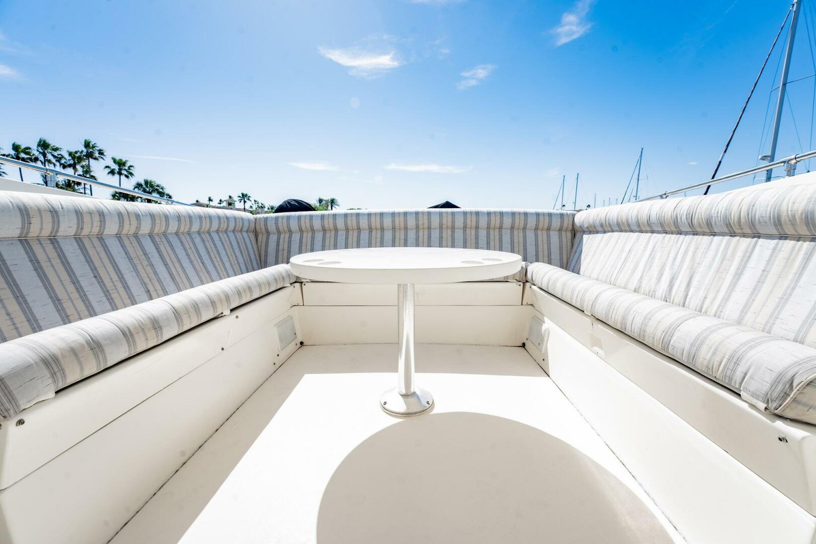 Hatteras-Cockpit Motor Yacht 1988-Glenmark lV Vero Beach-Florida-United States-4233053 | Thumbnail