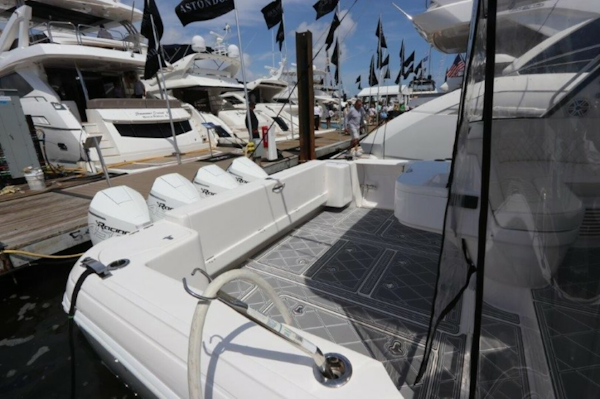 Intrepid-475 Sport Yacht 2019 -Fort Lauderdale-Florida-United States-4236810