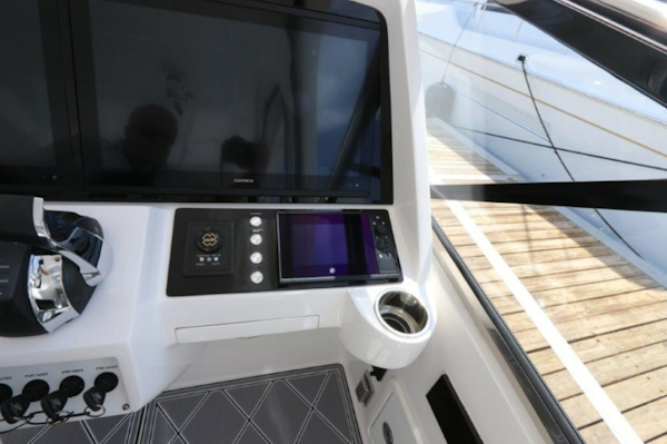 Intrepid-475 Sport Yacht 2019 -Fort Lauderdale-Florida-United States-4236829
