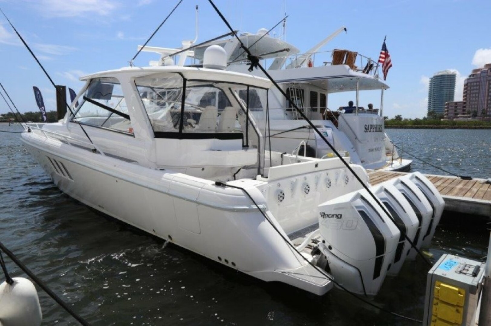 Intrepid-475 Sport Yacht 2019 -Fort Lauderdale-Florida-United States-4236803 | Thumbnail