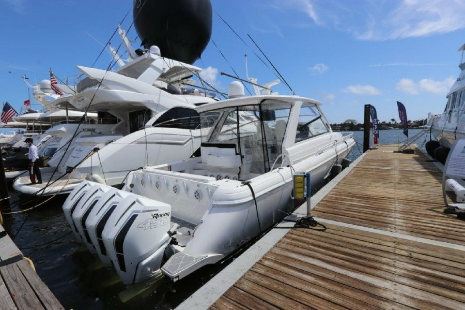 Intrepid-475 Sport Yacht 2019 -Fort Lauderdale-Florida-United States-4236805 | Thumbnail