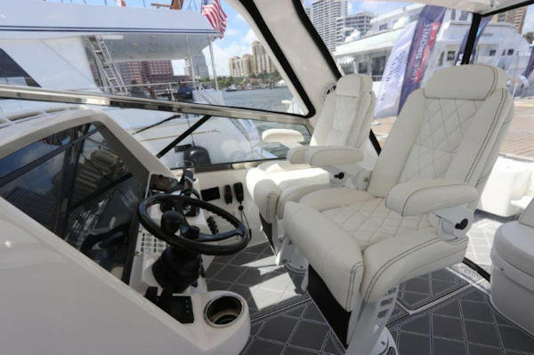 Intrepid-475 Sport Yacht 2019 -Fort Lauderdale-Florida-United States-4236825