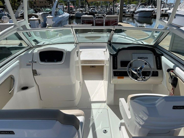 Robalo-R247 Dual Console 2018 -Palm Coast-Florida-United States-4238692