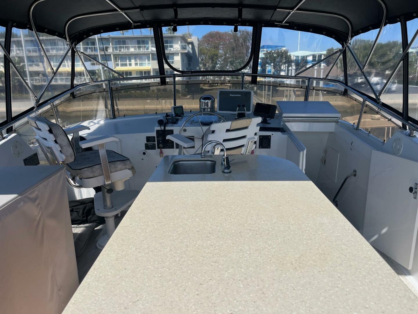 Hatteras-70 Cockpit Motor Yacht 1986-Lady T Marina Del Rey-California-United States-4242286 | Thumbnail