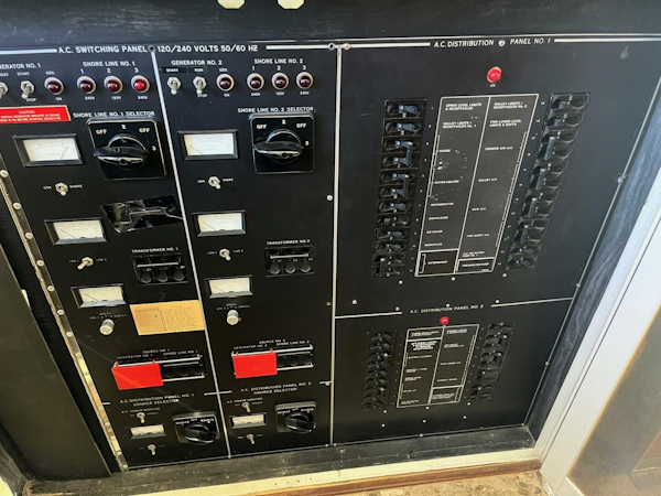 Hatteras-70 Cockpit Motor Yacht 1986-Lady T Marina Del Rey-California-United States-4242298