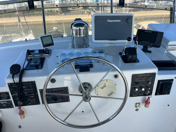 Hatteras-70 Cockpit Motor Yacht 1986-Lady T Marina Del Rey-California-United States-4242314