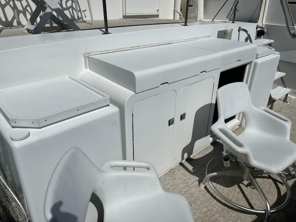 Hatteras-70 Cockpit Motor Yacht 1986-Lady T Marina Del Rey-California-United States-4242328