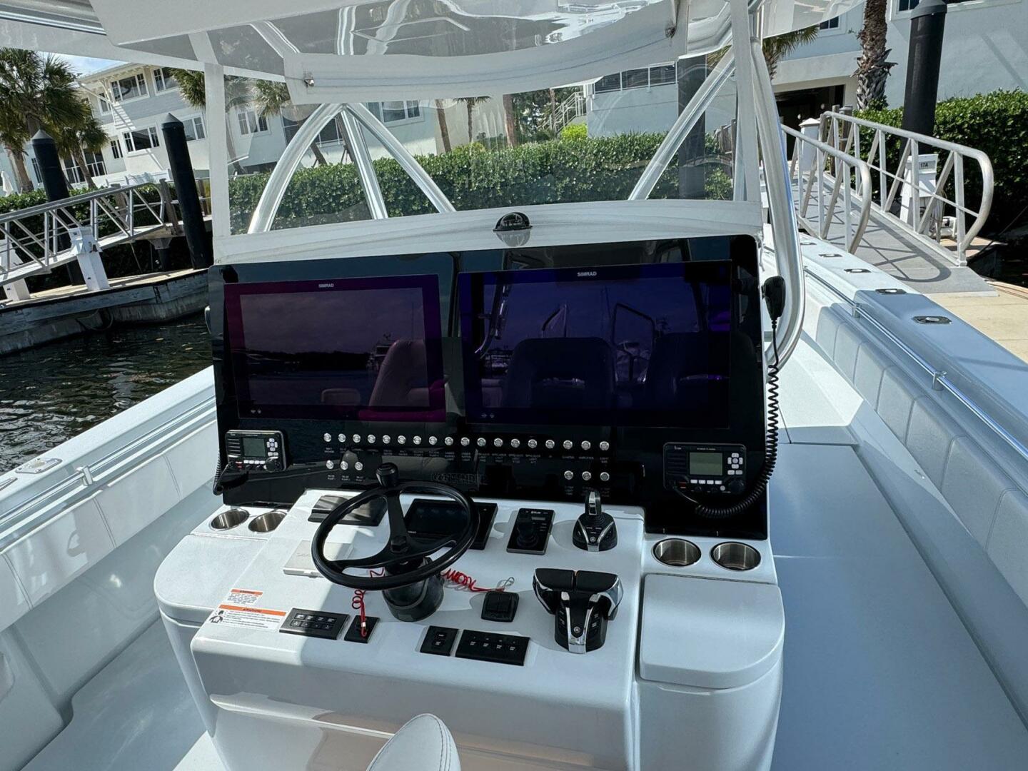 Contender 2022-BUCKALOT Fort Lauderdale-Florida-United States-4940111 | Thumbnail