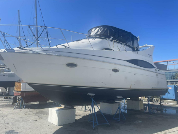 Carver-350 Mariner 2000-Satellite Office Mount Pleasant-South Carolina-United States-4257586