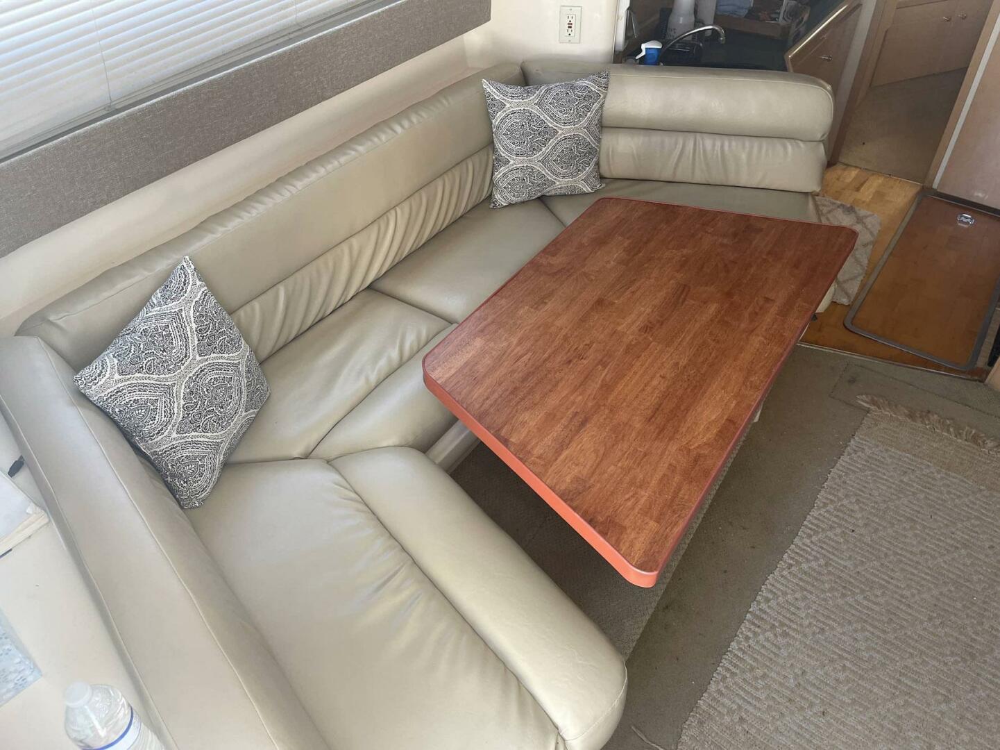 Carver-350 Mariner 2000-Satellite Office Mount Pleasant-South Carolina-United States-4257544 | Thumbnail