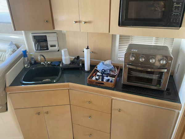 Carver-350 Mariner 2000-Satellite Office Mount Pleasant-South Carolina-United States-4257552