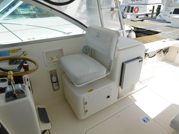 Pursuit-3000 Express 2003 -Merritt Island-Florida-United States-4260763