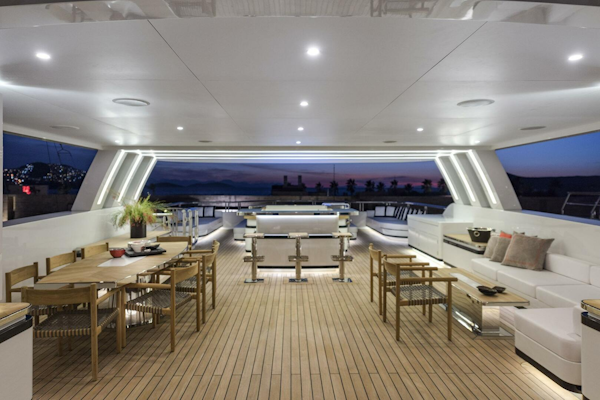 CMB Yachts 2017-Liquid Sky Cannes-France-4263620