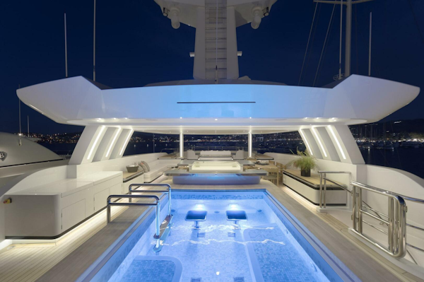 CMB Yachts 2017-Liquid Sky Cannes-France-4263614