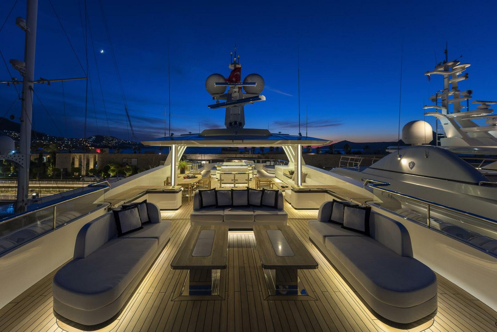 CMB Yachts 2017-Liquid Sky Cannes-France-4263618 | Thumbnail