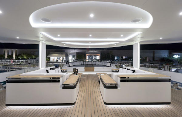 CMB Yachts 2017-Liquid Sky Cannes-France-4263622