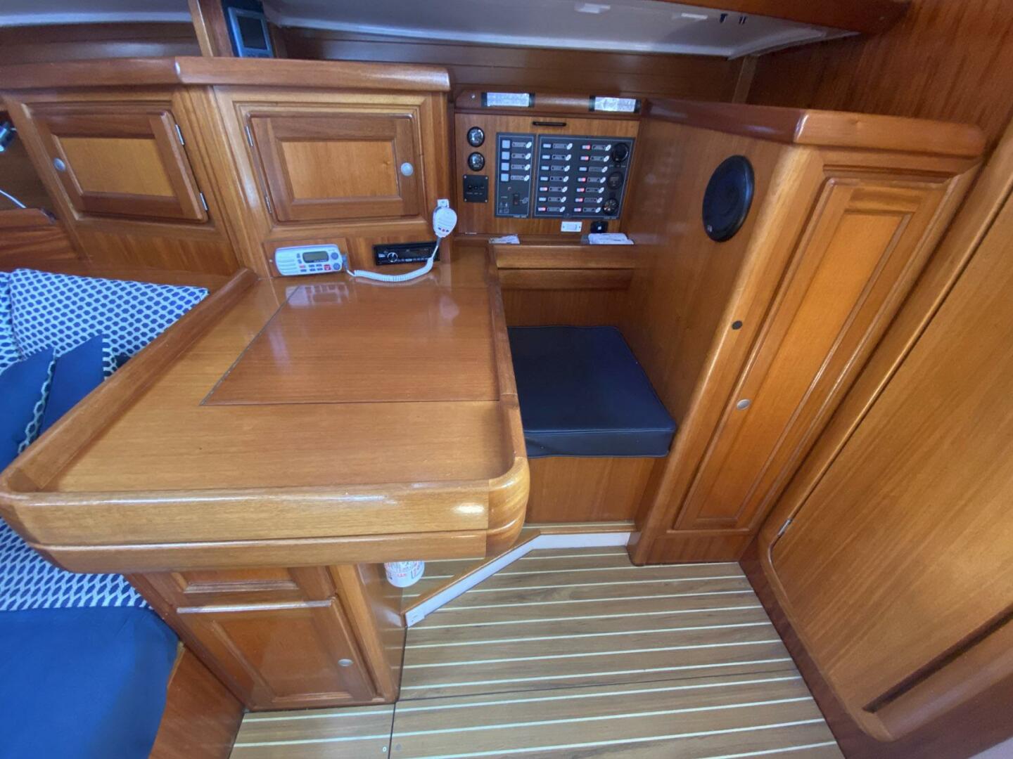 Dufour-Classic 38 2000-Blue Moon San Carlos-Mexico-4275359 | Thumbnail