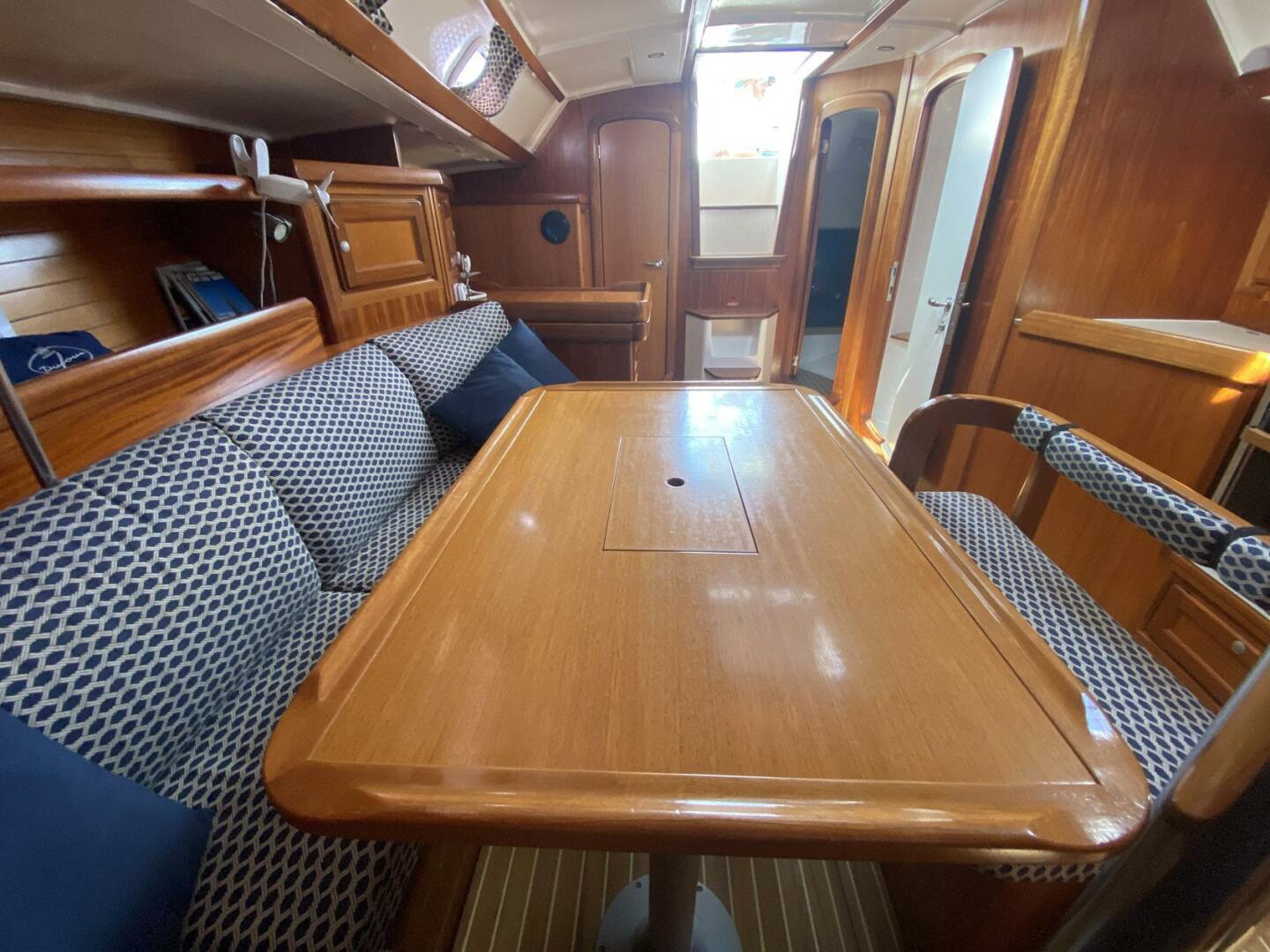 Dufour-Classic 38 2000-Blue Moon San Carlos-Mexico-4275356 | Thumbnail