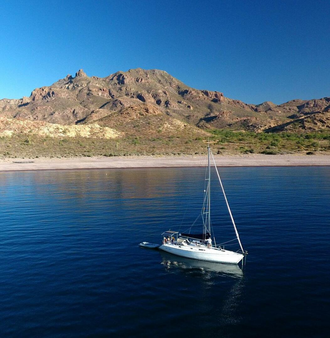 Dufour-Classic 38 2000-Blue Moon San Carlos-Mexico-4275373 | Thumbnail