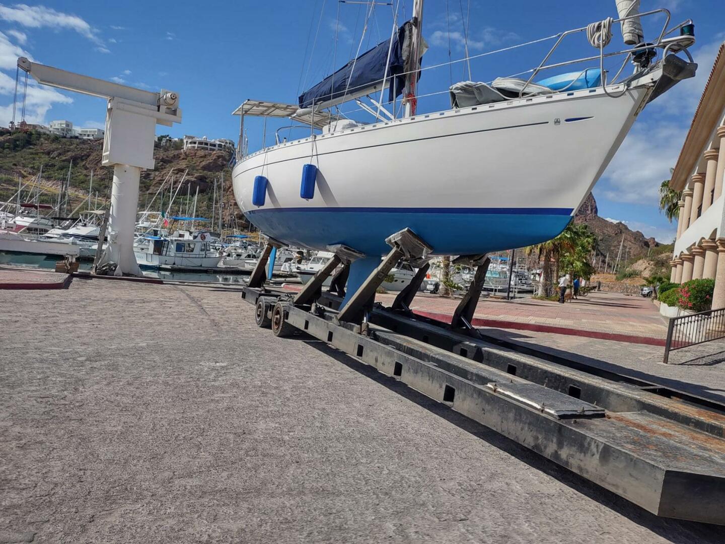 Dufour-Classic 38 2000-Blue Moon San Carlos-Mexico-4275368 | Thumbnail