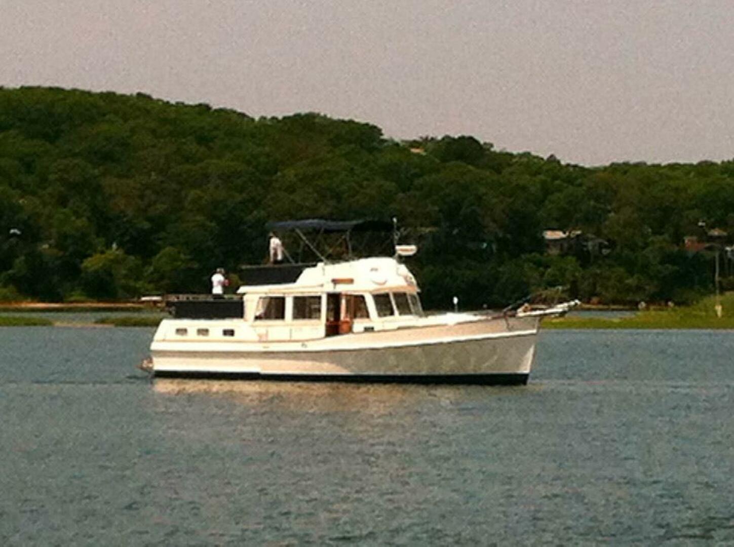 Grand Banks-Motor Yacht 1992-APRES SKI Hyde Park-Vermont-United States-4272161 | Thumbnail