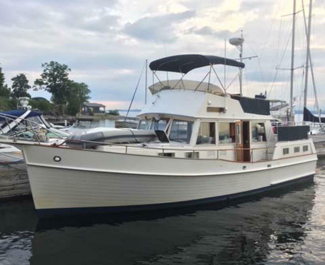 Grand Banks-Motor Yacht 1992-APRES SKI Hyde Park-Vermont-United States-4272179 | Thumbnail