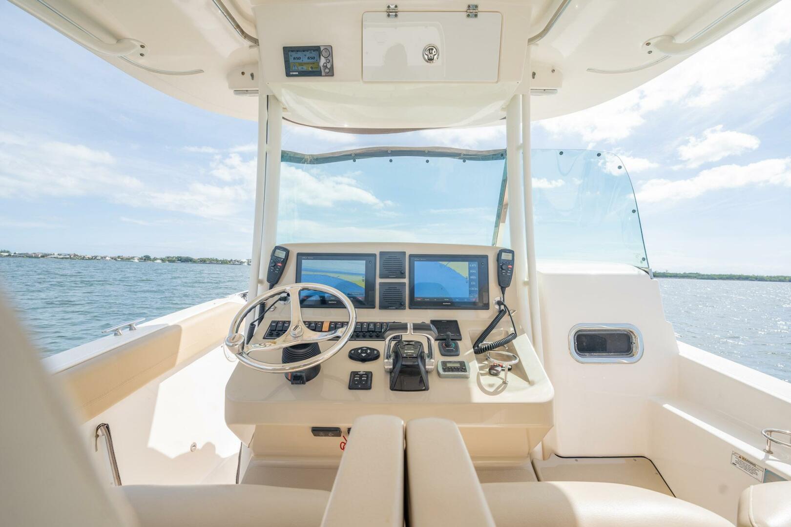 Pursuit-ST 310 Sport 2016-TIME Stuart-Florida-United States-4272460 | Thumbnail