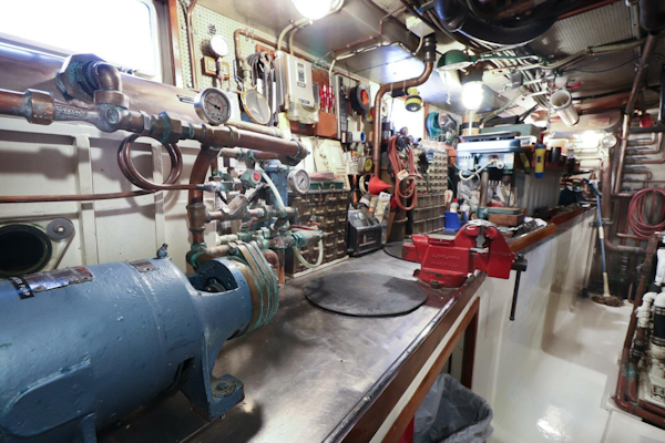 Custom-George Moore Custom 74 LR Trawler 1967-Pioneer Victoria-British Columbia-Canada-4493093