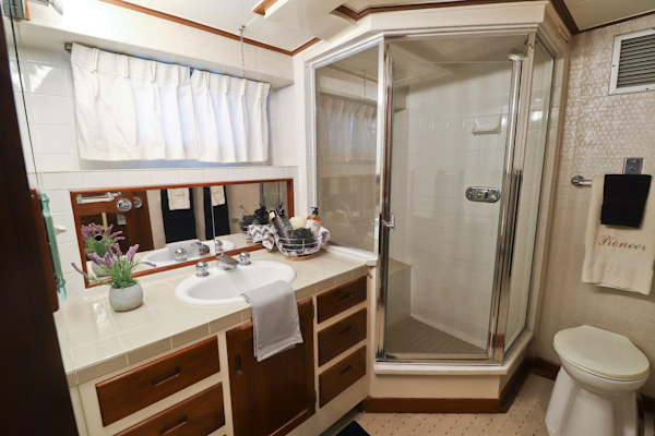 Custom-George Moore Custom 74 LR Trawler 1967-Pioneer Victoria-British Columbia-Canada-4288332