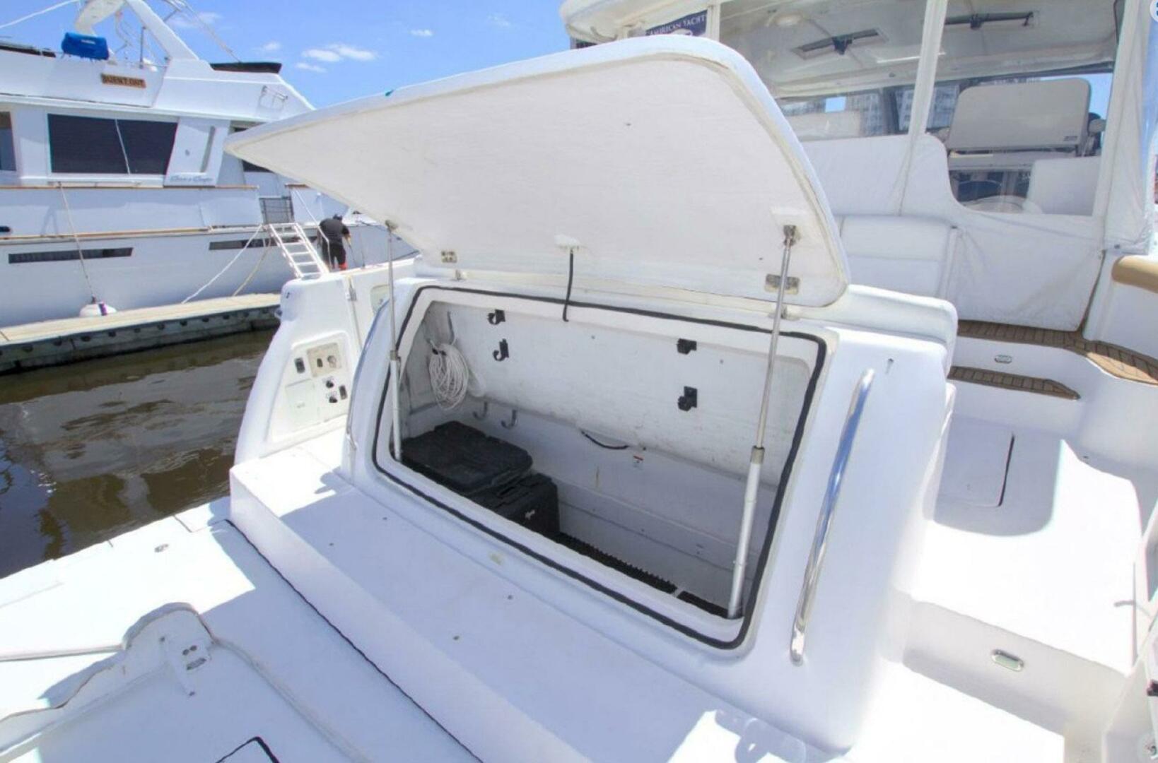 Tiara Yachts-5200 Express 2000-Sunshine North Palm Beach-Florida-United States-4313871 | Thumbnail