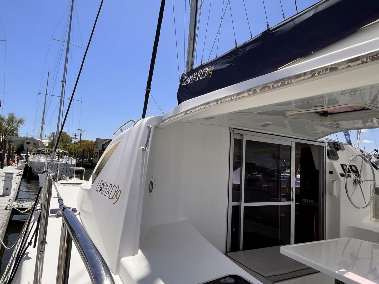 Leopard-39 2011-Festive Annapolis-Maryland-United States-4324388 | Thumbnail