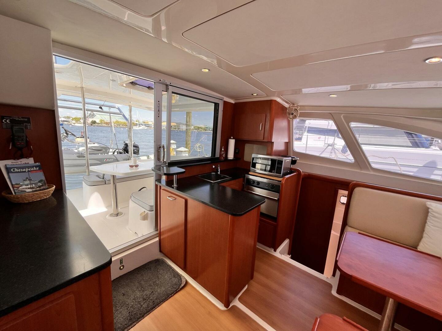 Leopard-39 2011-Festive Annapolis-Maryland-United States-4324416 | Thumbnail