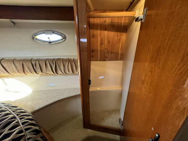 Meridian-411 Sedan Bridge 2006-Coastal Voyager Mount Pleasant-South Carolina-United States-4386579