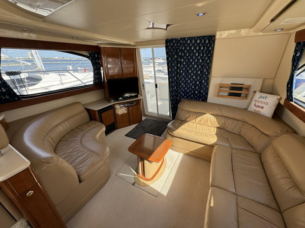 Meridian-411 Sedan Bridge 2006-Coastal Voyager Mount Pleasant-South Carolina-United States-4386549