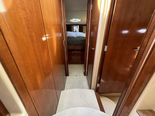 Meridian-411 Sedan Bridge 2006-Coastal Voyager Mount Pleasant-South Carolina-United States-4386573