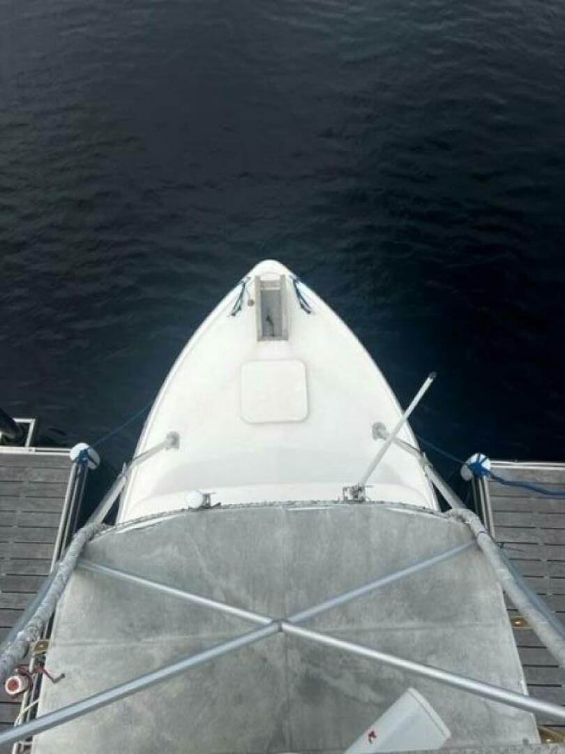 Bertram-31 1975-LITTLE EVA Newburyport-Massachusetts-United States-LITTLE EVA_View From Tuna Tower-4339171 | Thumbnail