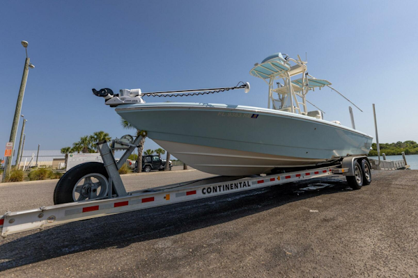 Pathfinder-2600 HPS 2017 -New Smyrna Beach-Florida-United States-4355908