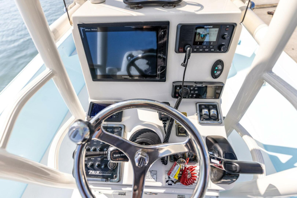 Pathfinder-2600 HPS 2017 -New Smyrna Beach-Florida-United States-4355893